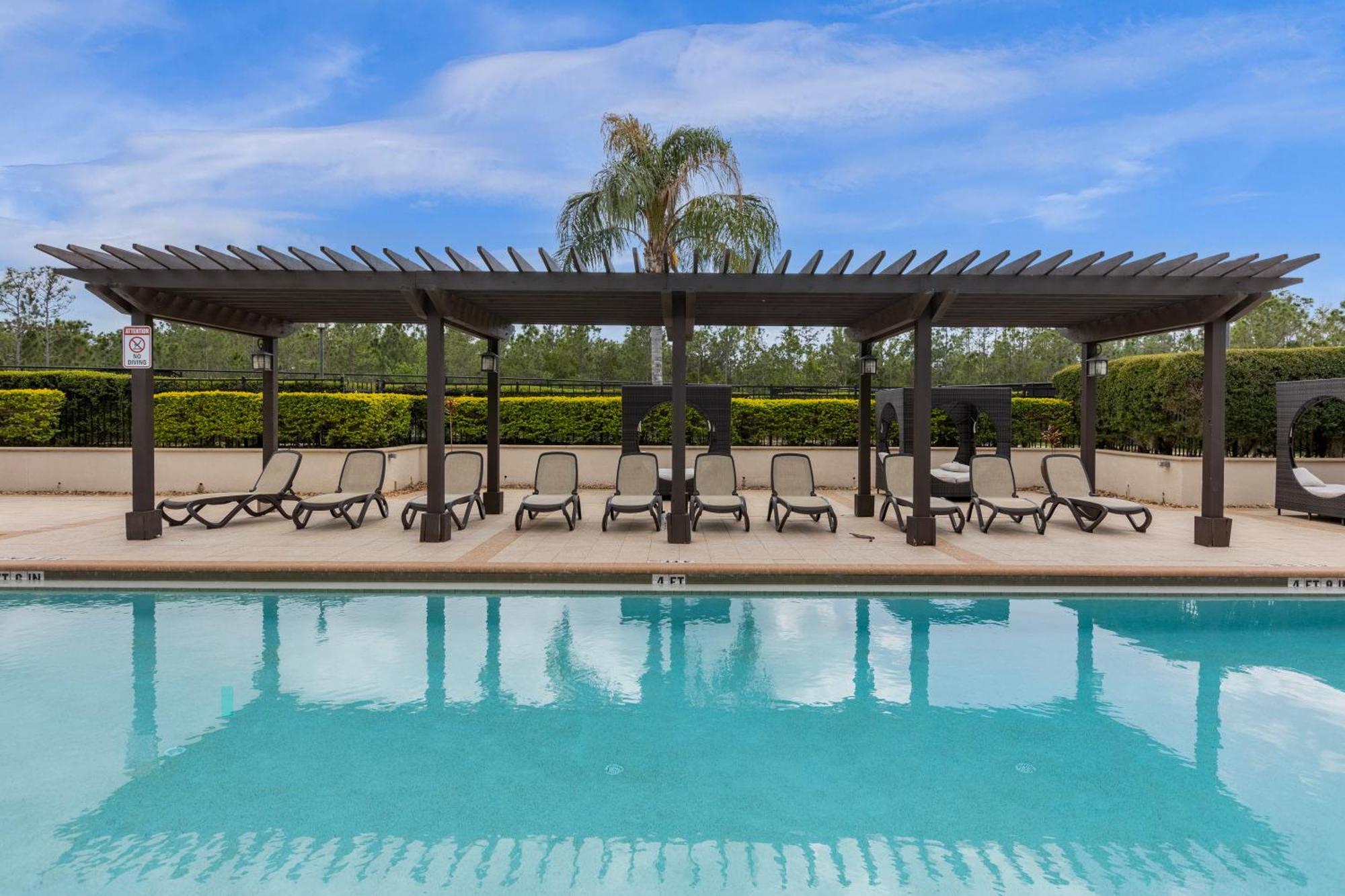 Cozy & Elegant 4Br Enchanted Townhouse - 1 Mile To Disney With Resort Pool, Gym, & Jacuzzi 올랜도 외부 사진