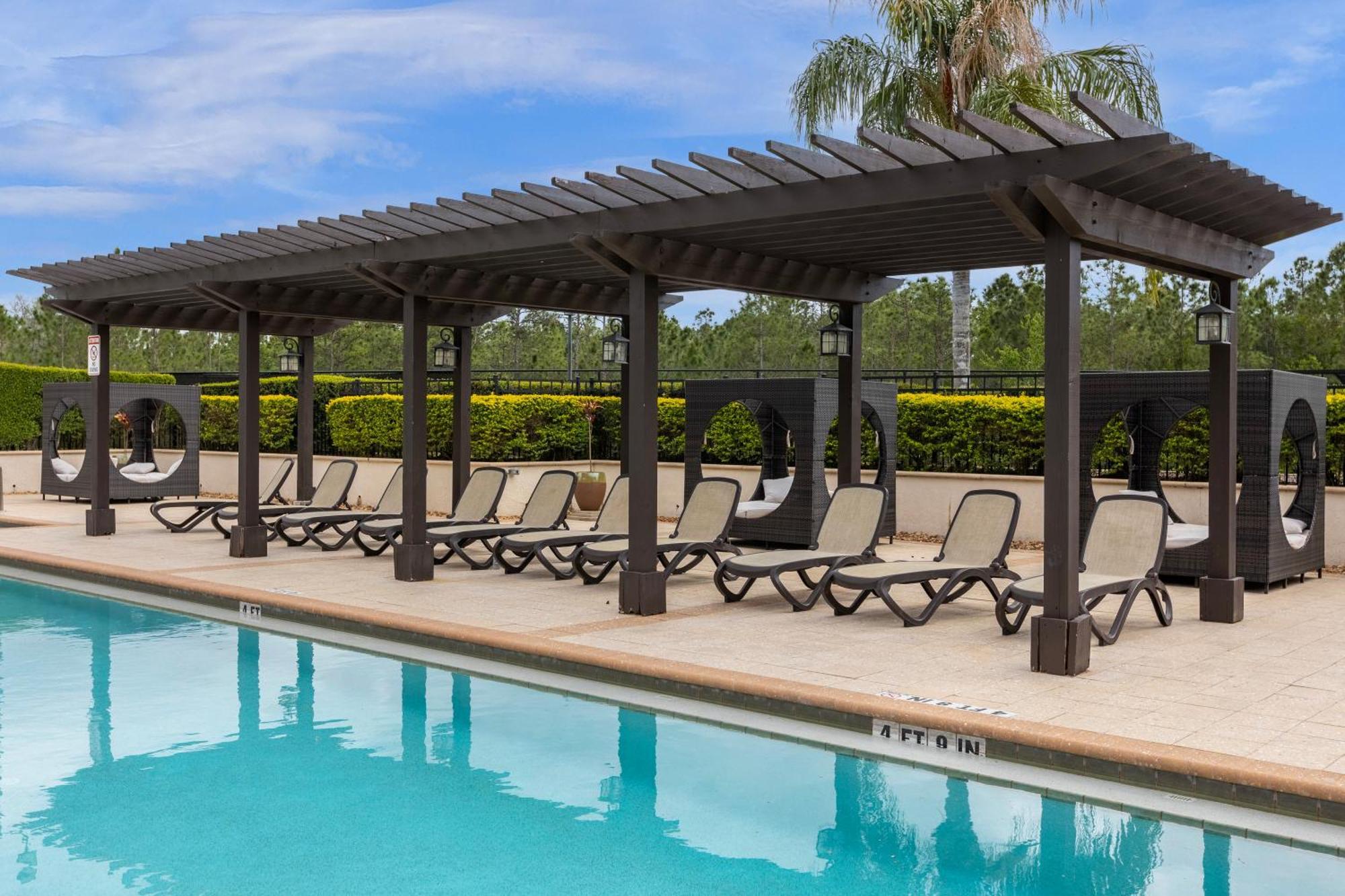 Cozy & Elegant 4Br Enchanted Townhouse - 1 Mile To Disney With Resort Pool, Gym, & Jacuzzi 올랜도 외부 사진