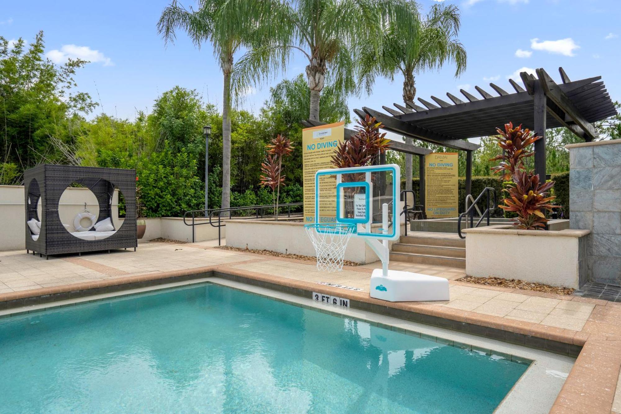 Cozy & Elegant 4Br Enchanted Townhouse - 1 Mile To Disney With Resort Pool, Gym, & Jacuzzi 올랜도 외부 사진