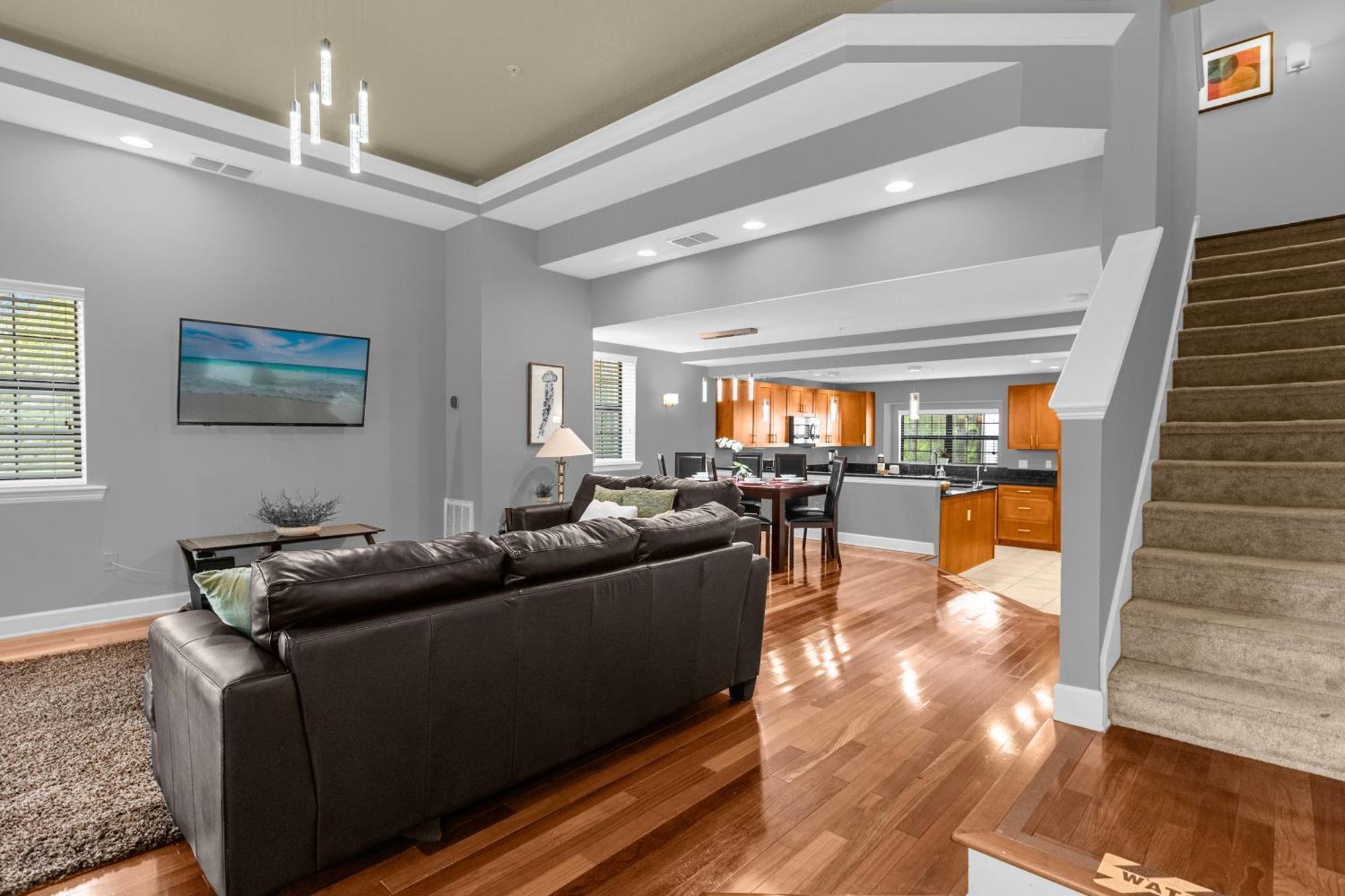 Cozy & Elegant 4Br Enchanted Townhouse - 1 Mile To Disney With Resort Pool, Gym, & Jacuzzi 올랜도 외부 사진