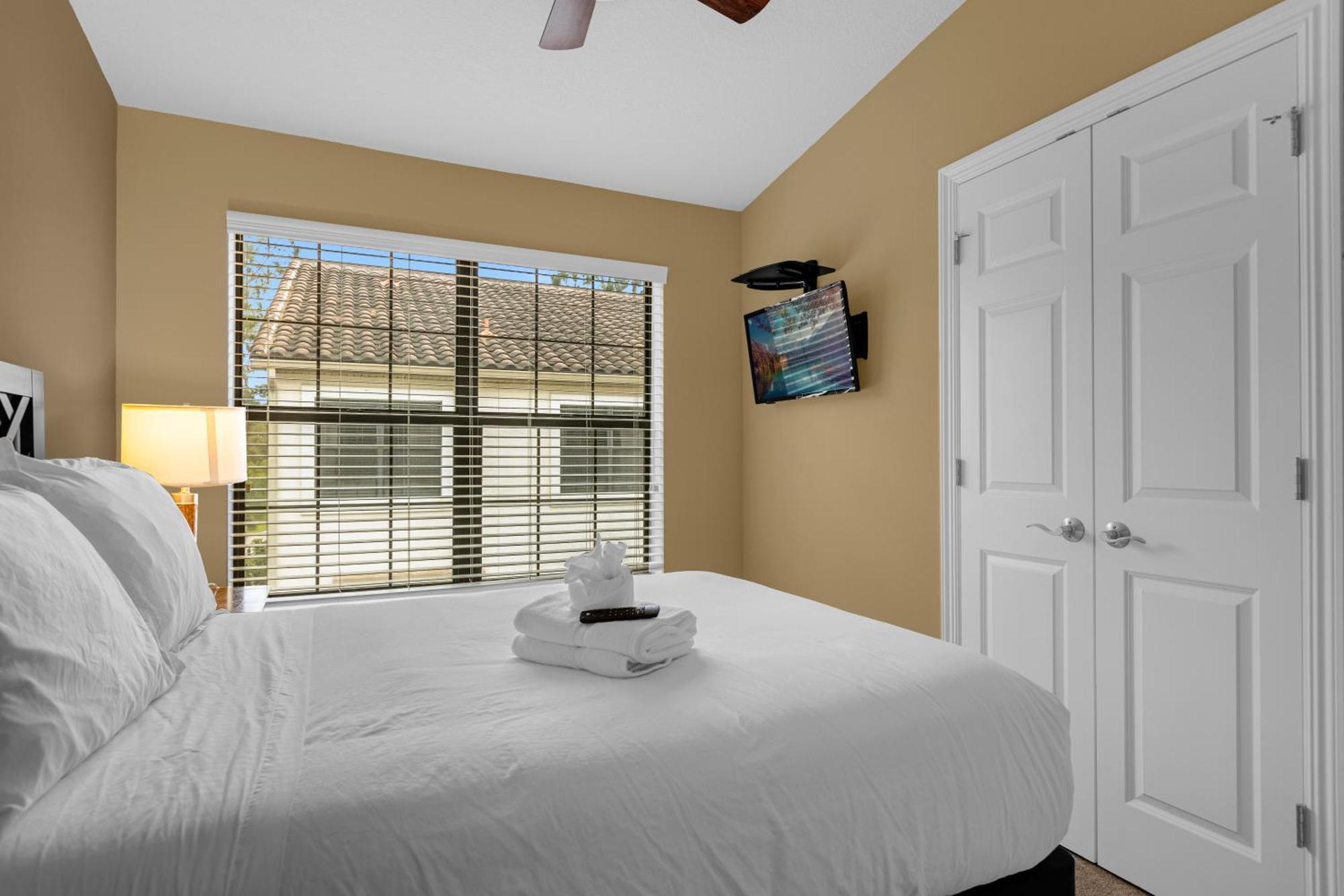 Cozy & Elegant 4Br Enchanted Townhouse - 1 Mile To Disney With Resort Pool, Gym, & Jacuzzi 올랜도 외부 사진