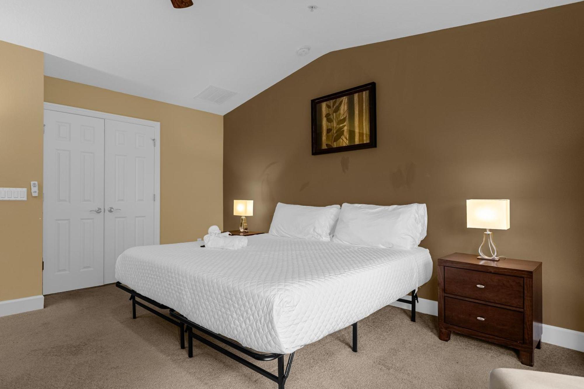 Cozy & Elegant 4Br Enchanted Townhouse - 1 Mile To Disney With Resort Pool, Gym, & Jacuzzi 올랜도 외부 사진